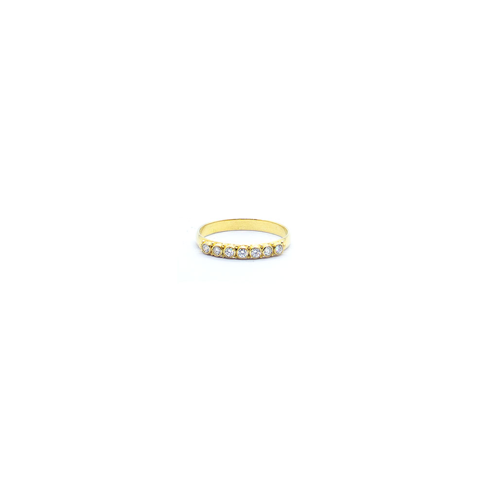 Diamond gold ring set in 22ct gold S722