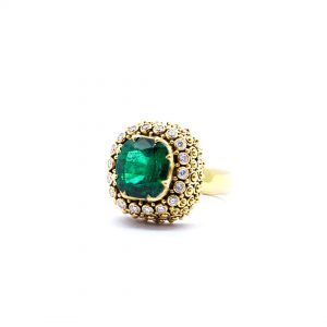 Emerald Mystic ring with Diamonds set in Gold BN13.