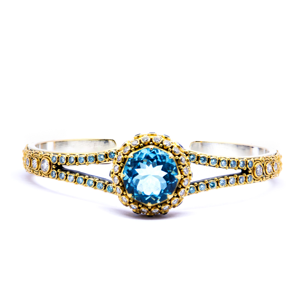 Blue Topaz boudoir bangle. 22ctGold with diamonds -BN 17