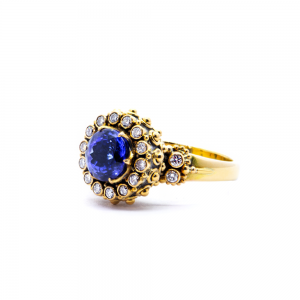 Tanzanite Chalice with Diamonds set in gold  BN09