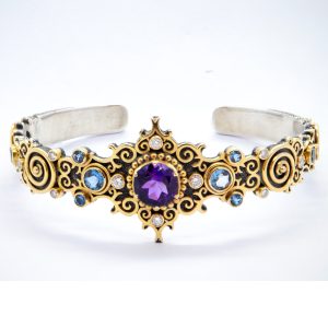 Amethyst Jali bangle with Diamonds and aquamarines -Bn205